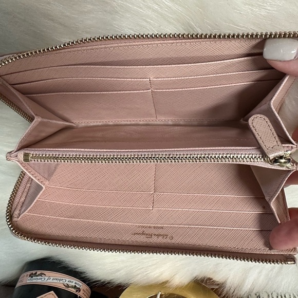AUTHENTIC SALVATORE FERRAGAMO VARA BOW PINK LEATHER ZIP AROUND LONG WALLET - Picture 9 of 9